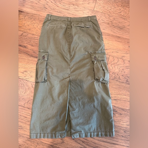 Gap Olive Utility Cargo Skirt - Picture 4 of 10